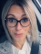 Cette image a un attribut alt vide ; le nom du fichier est 220104f.jpg