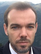 Cette image a un attribut alt vide ; le nom du fichier est 220104i-1.jpg